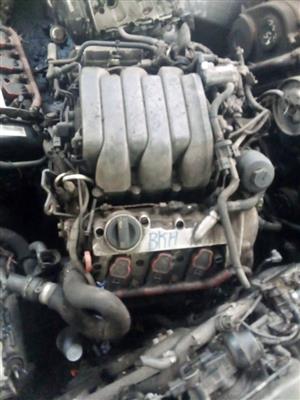 AUDI A4/A6 3.3L  FSI QUATTRO (BKH) ENGINE