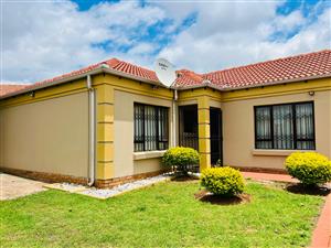 Neat and cozy home for you to own