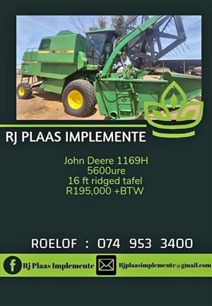 John Deere 1169H met 16ft tafel