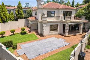 House For Sale in Edenburg