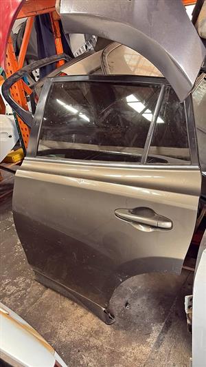 Toyota rav 4 new shape left doors