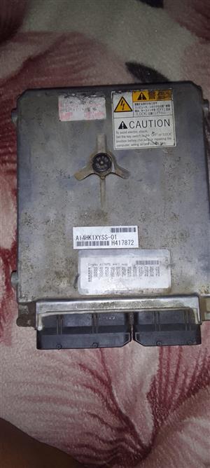 ISUZU TRUCK ECU