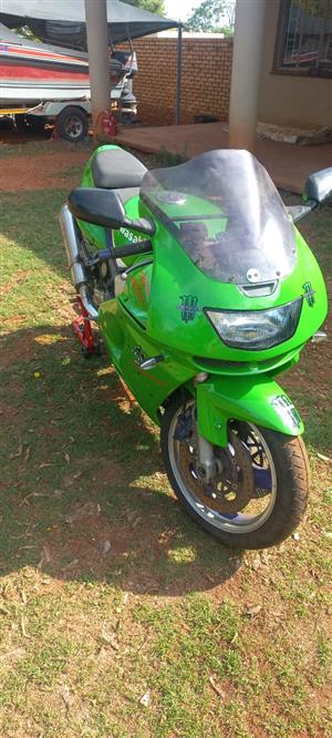 Kawasaki zx900 ninja  to swop or sell