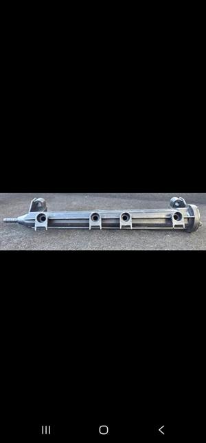 Golf 5/ Jetta 5 Injector Rail Available