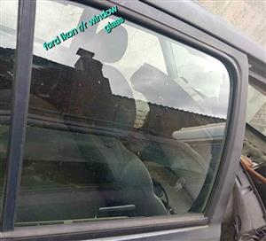 Ford Ikon r/F window glass selling