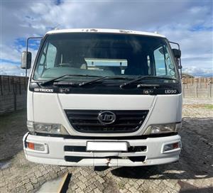 2012 Nissan UD90 14 TON Diesel Truck for Sale