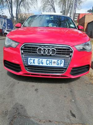 2014 AUDI A1 MANUAL TRANSMISSION IN EXCELLENT CONDITION 1.2 TFSI