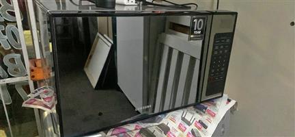 Samsung microwave  280 Steve Biko road  Gezina  Pretoria   calls Wattsup 