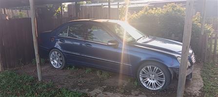Mercedes-Benz C270 CDI