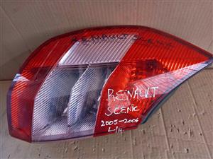 Renault scenic taillight 2005 to 2006 model