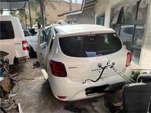 RENAULT SANDERO TURBO FOR SPARES