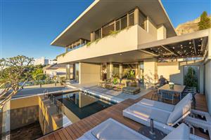 House For Sale in Camps Bay