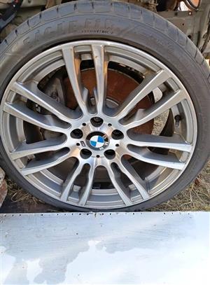 BMW F30 RIMS AND TYRES Complete SET FOR SALE  