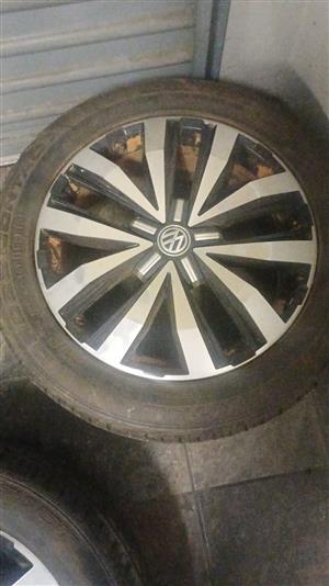 Amarok V6 Extreme 5x rims and tyres