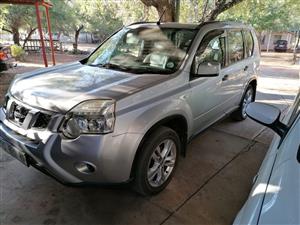 2011 Nissan X Trail. 205000 km on the clock. Very good condition.