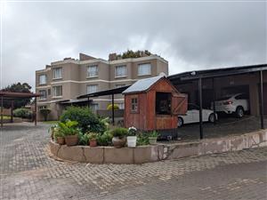 Townhouse For Sale in Primrose