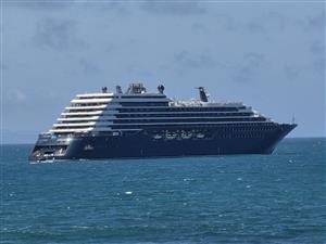 Build your coastline escape in Dana Bay