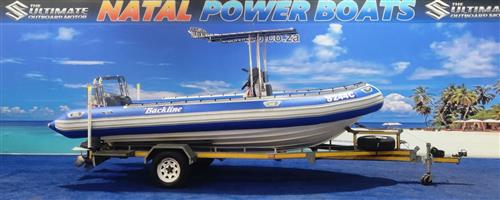  6M DUCK ON TRAILER 2 X 60 HP YAMAHA TRIMS 