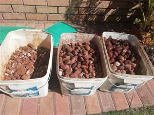 Decorative brown stones (buckets included)