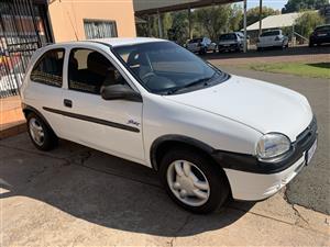 Opel Corsa 1.6iS 3Dr