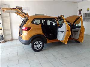 2021 RENAULT TRIBER 1.0 EXPRESSION MANUAL 7SEATERS  SPARE KEY ORANGE COLOR 14000KM