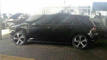 GOLF 7 GTI STRIPPING FOR SPARES. 