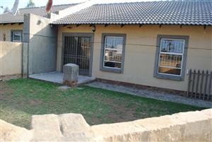 Townhouse Rental Monthly in Riversdale