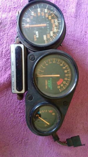 CLUSTERS/spidos FOR OLDER MODEL BIKE