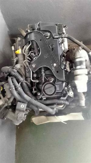 NISSAN YD25 VACCUM TYPE TURBO COMPLETE ENGINE FOR SALE