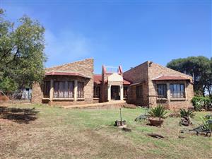 Exceptional 40.1215ha Mountain-Top Farm – Prime Location Near Rustenburg