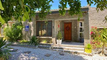 House For Sale in Kleinbaai