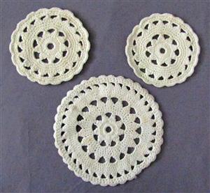Vintage Crocheted Shell Edged Lace Doily x 3 = 190mm & 135mm