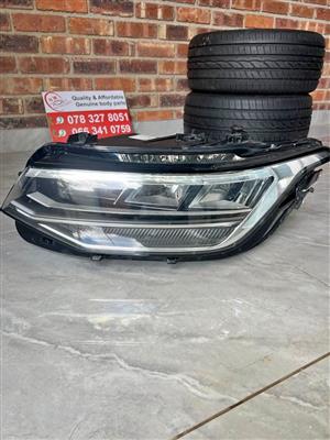 VW Tiguan Headlight