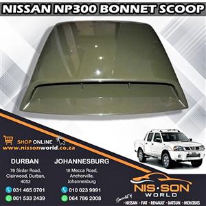 NISSAN NP300 BONNET SCOOP