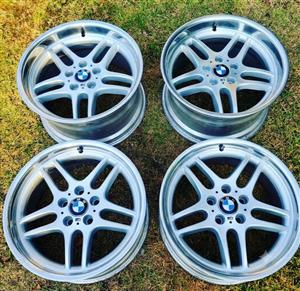 18" ORIGINAL OEM BMW M-PARALLEL WHEELS NARROW AND WIDES 
