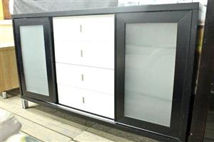 BLACK SIDEBOARD S066133D