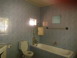 1 bedroom cottage to let in leceister Kensington Johannesburg