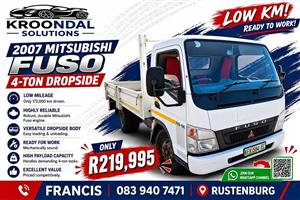 2007 Mitsubishi Fuso FE6-106 4 ton drop side truck