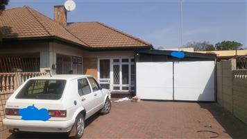 A huge classic home for those who can utilize CBD proximity