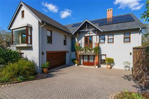 House For Sale in Cotswold Downs Golf & Country Estate
