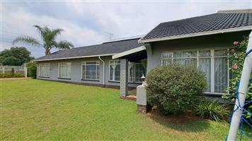 Modern Solar-Powered Family Haven with Pool and Garden Retreat