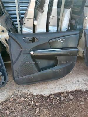 Stripped Dodge Journey RF Door Panel