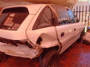 1998 Opel Kadett 200is accident damaged for sale