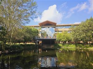 Office space to let in Woodmead