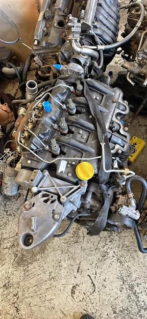 Nissan Interstar complete G9u engine