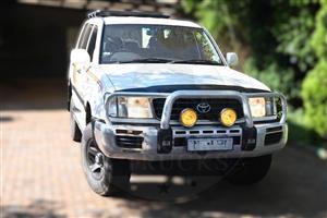 2002 Toyota Land Cruiser 105 4500EFI