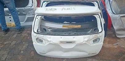 Toyota Auris tailgate