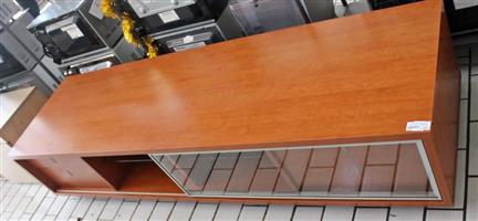 BROWN WOODEN PLASMA STAND S064804H