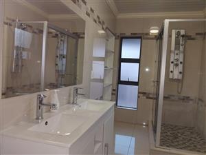 5 Magnificent 5 Bedroom for Sale