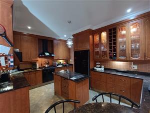 House For Sale in Midstream Estate